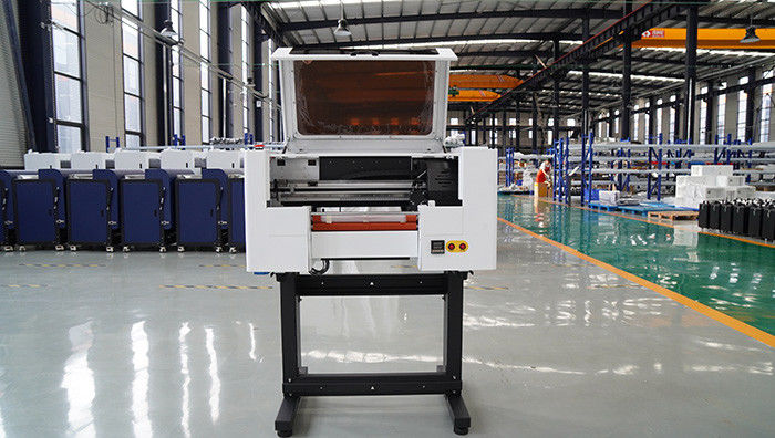 AB Film Media Digital UV Printing Machine с цветом чернил CMYK W+V